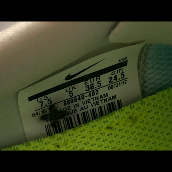 Nike Free Run Flyknit - Picture 7 of 7